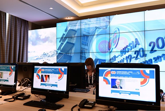Первый день работы Международного пресс-центра саммита Россия – АСЕАН