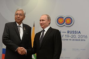 Vladimir Putin meets with with President of the Republic of the Union of Myanmar Htin Kyaw