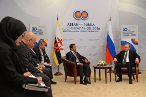 Vladimir Putin meets with the Sultan of Brunei-Darussalam Hassanal Bolkiah