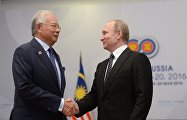 Двусторонняя встреча президента РФ В. Путина с премьер-министром Малайзии Наджибом Разаком