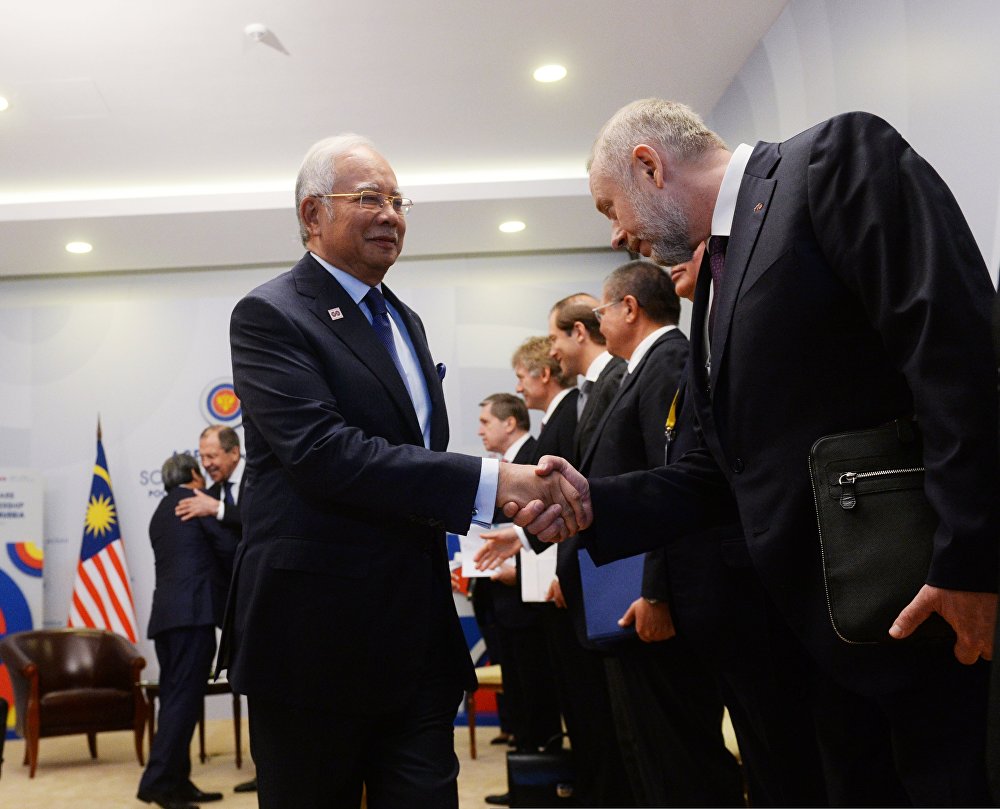 Двусторонняя встреча президента РФ В. Путина с премьер-министром Малайзии Наджибом Разаком