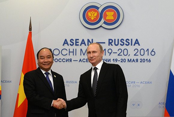 Russian President Vladimir Putin's bilateral meeting with Prime Minister of Vietnam Nguyen Xuan Phuc